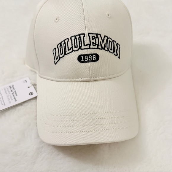 Lululemon Classic Unisex Cream Ball Cap Structure - Picture 4 of 9